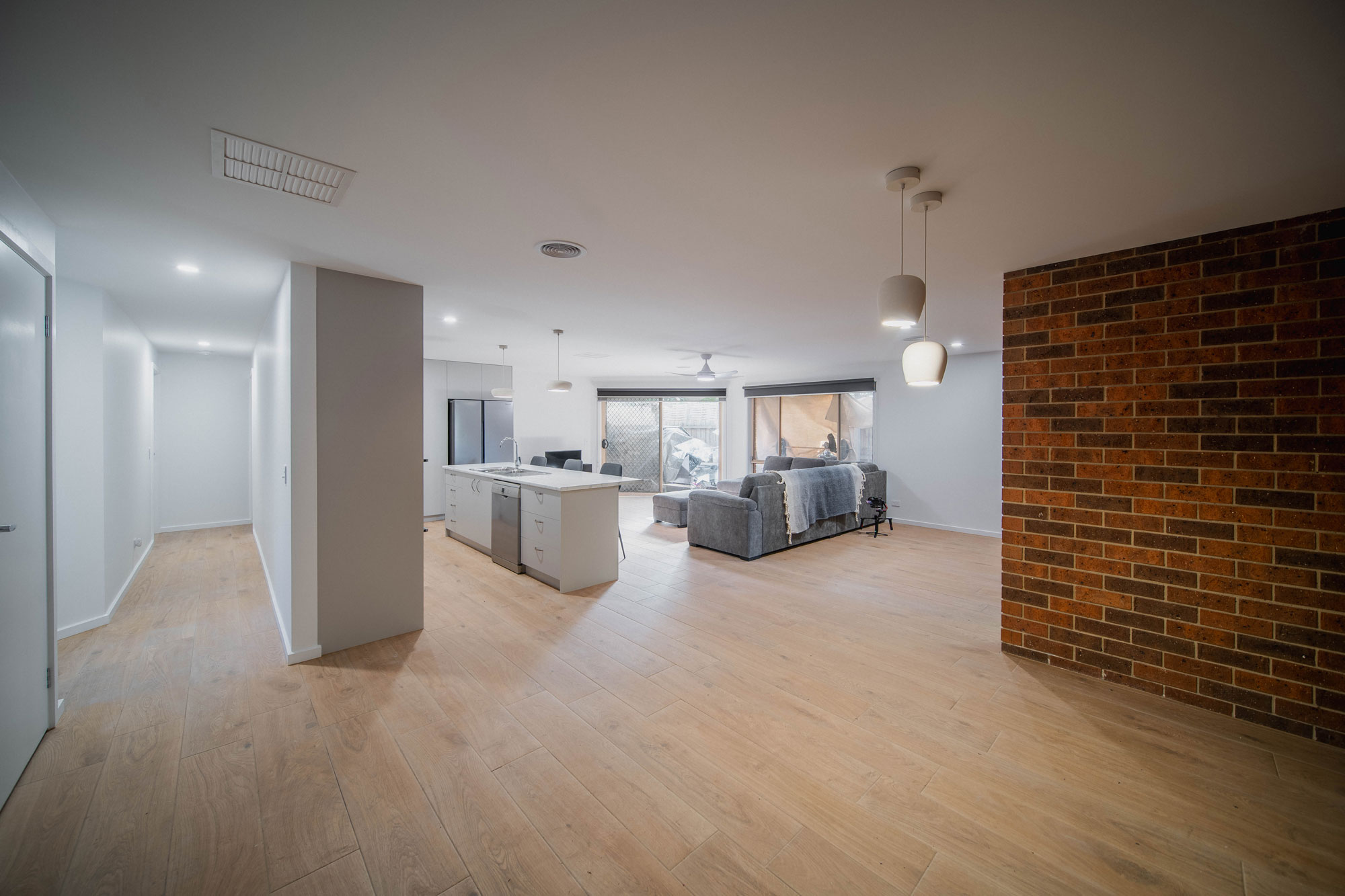 A7404854 HDR Pakenham Termite Renovation