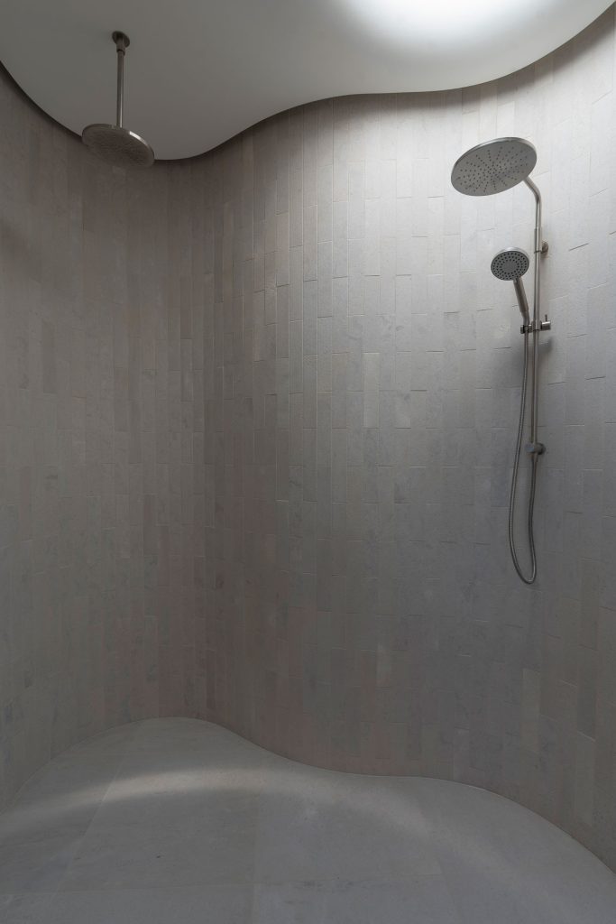 A7406508 HDR Brighton Architectural Build