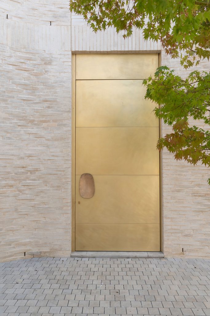 A7406518 HDR Brighton Architectural Build